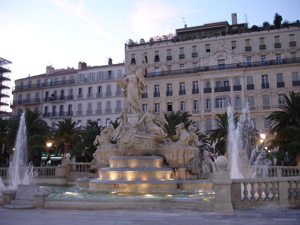 Hotel Amiraute Toulon Exterior foto
